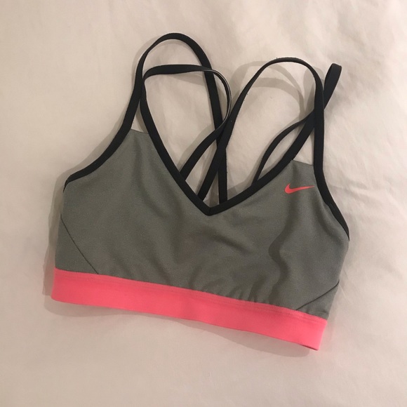 NIKE sports bra